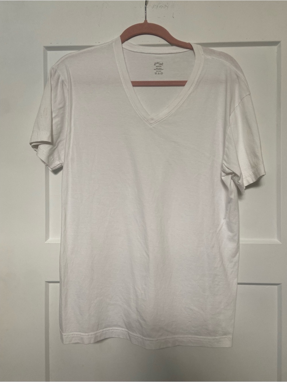 2xist White V-Neck Short Sleeve Tee